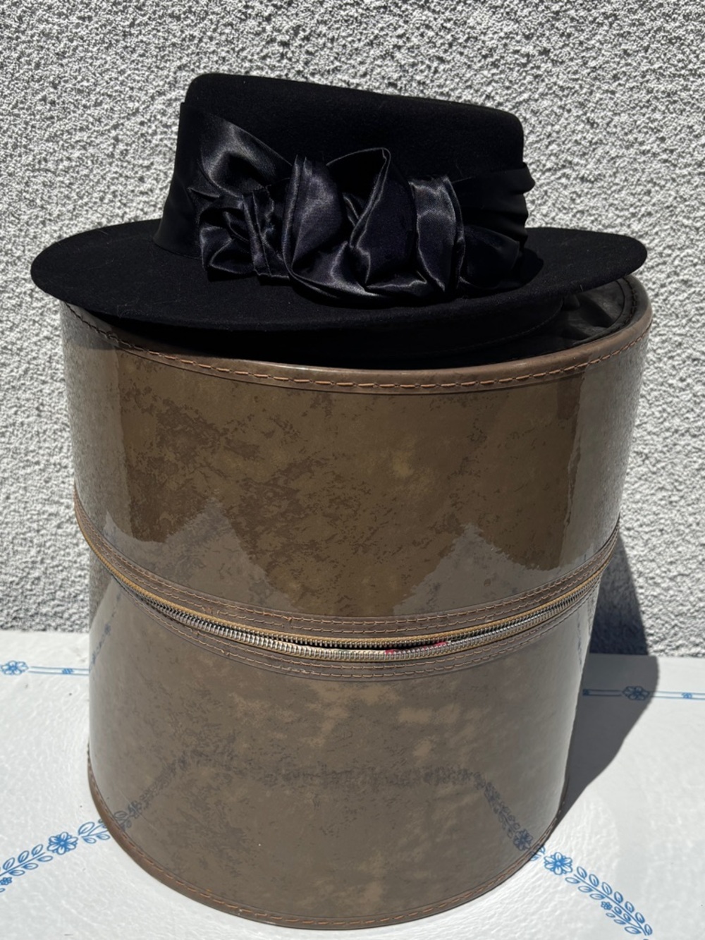 Amanda Smith Womens Boater Hat One Size Black Wool Satin Floral Accents Italy